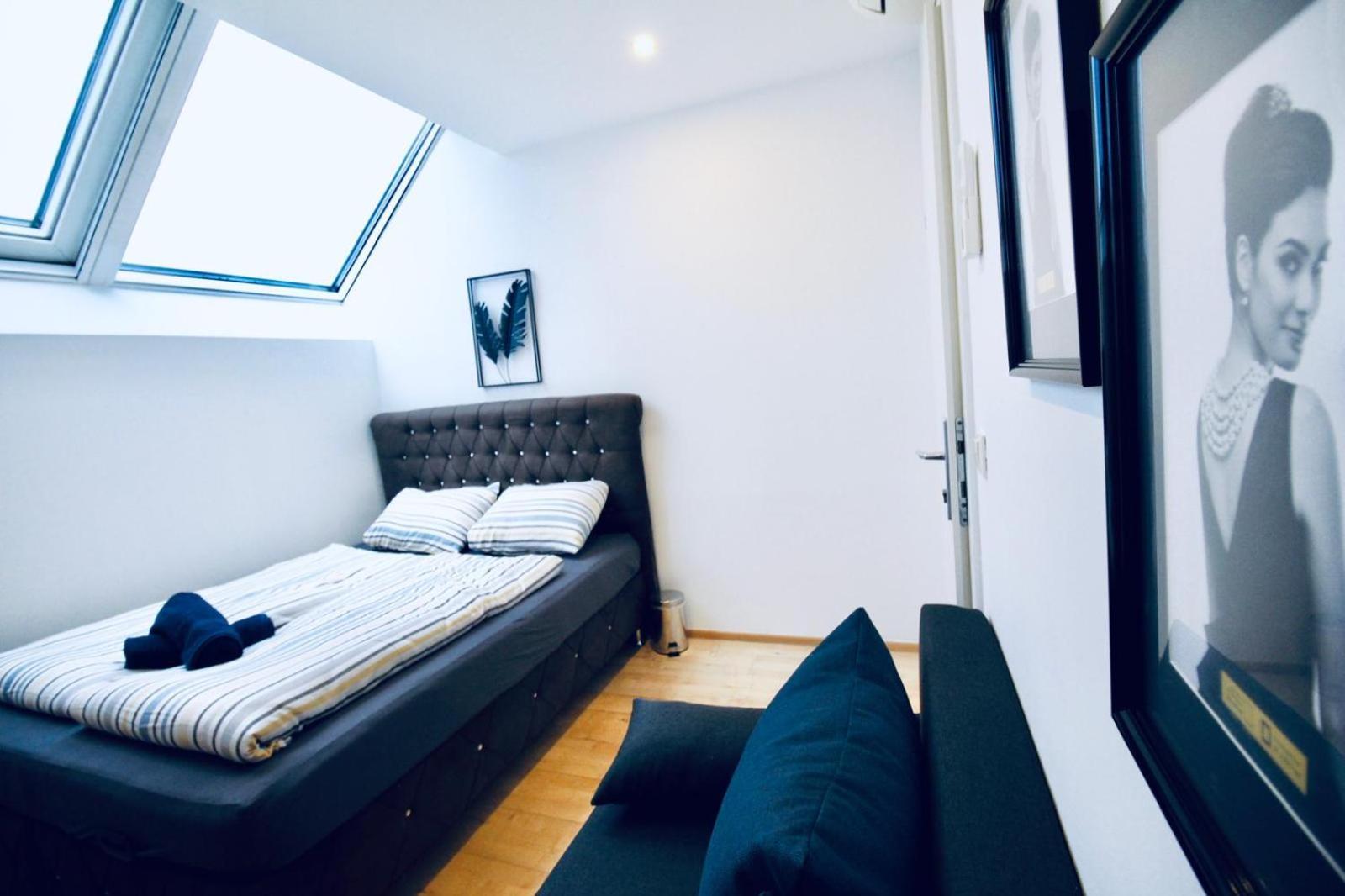 6 Min To Amusement Park - Economy Rooms In Shared Apartment Wien Exteriör bild